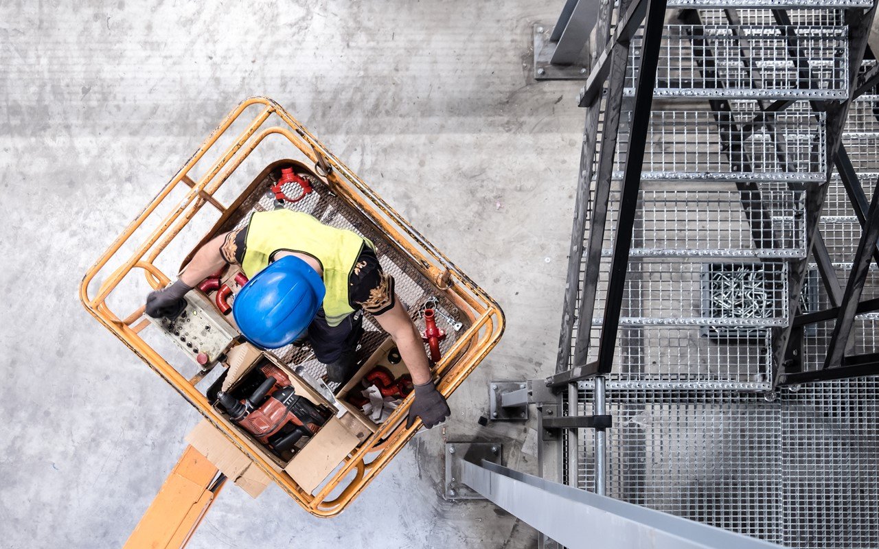 Annual maintenance for Aerial Work Platforms (AWPs)